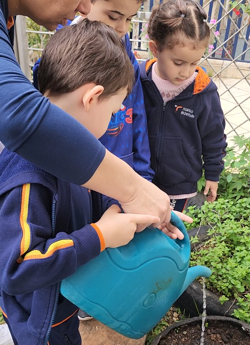 Alimentação saudável também é educação! 🌿
